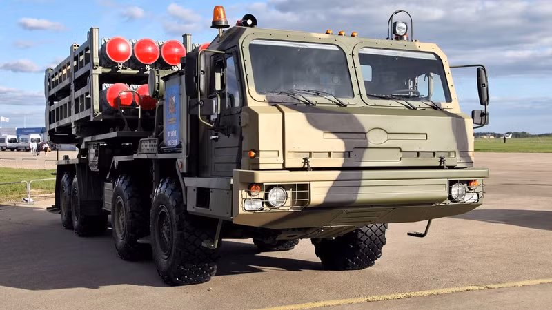 Hệ thống tên lửa phòng không S-350 Vityaz của Nga được nhiều chuyên gia đánh giá là một trong những vũ khí tiên tiến nhất thế giới, đặc tính hiệu suất vượt trội của nó đã được chứng minh trong các nhiệm vụ chiến đấu tại khu vực tác chiến đặc biệt. s-350-sam-sistemi.jpg