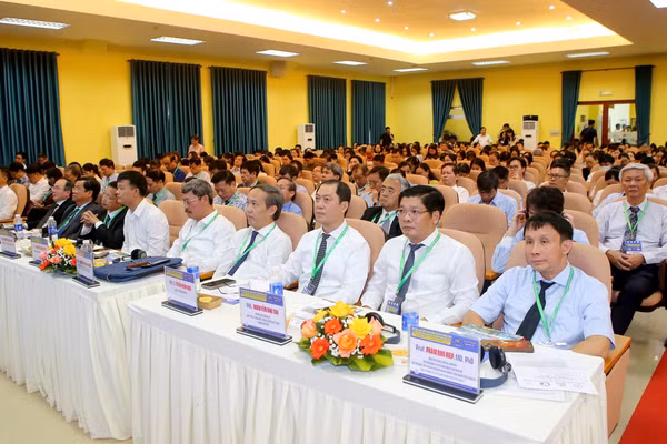 Nhiều tiến bộ mới cứu sống người bệnh mắc ung thư được công bố tại Hội nghị ung thư thường niên Huế lần 14.