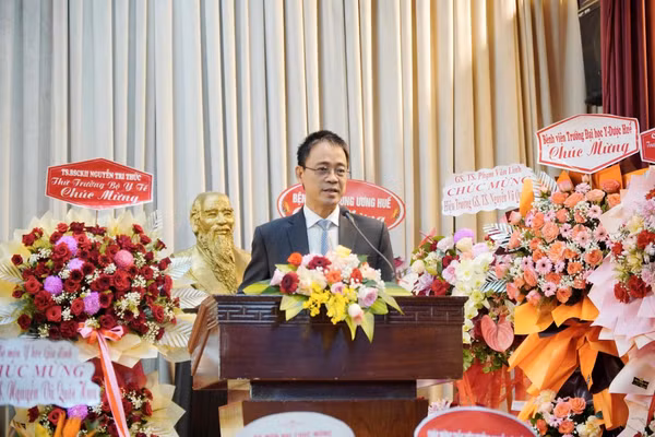 GS.TS Trần Đăng Hòa, tân Phó Giám đốc Đại học Huế.