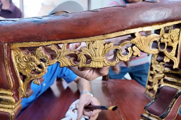 Bảo vật quốc gia Ngai vua triều Nguyễn vừa được Huế phục chế thành công. (Ảnh: Trung tâm Bảo tồn Di tích Cố đô Huế).