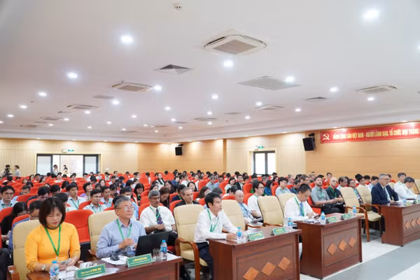 Hội thảo quốc tế lần thứ 2 về Bảo vệ sinh học trong nông nghiệp bền vững với chủ đề “Ứng dụng bảo vệ sinh học trong nông nghiệp thích ứng với khí hậu” tại Trường Đại học Nông Lâm, Đại học Huế.