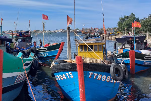 Các tàu cá công suất lớn tại TP Huế đang phát huy hiệu quả, giúp ngư dân thoát nghèo.