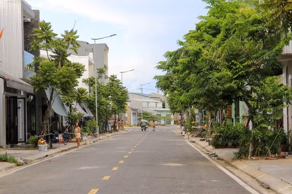 Khu tái định cư Bắc Hương Sơ hiện đại là nơi ở mới của hàng nghìn cư dân nghèo Kinh thành Huế.