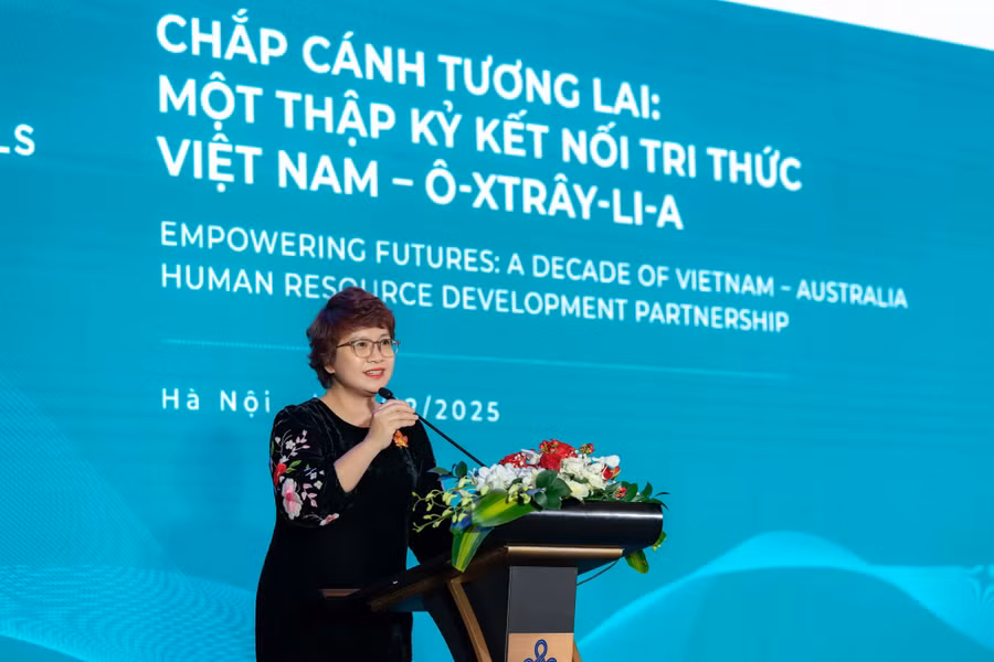 thu-thuy.jpg