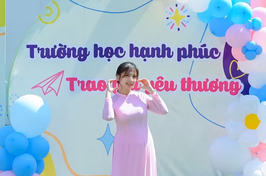 Cô Tạ Thị Thu Huyền, giáo viên Trường Mầm non Tuổi thơ.