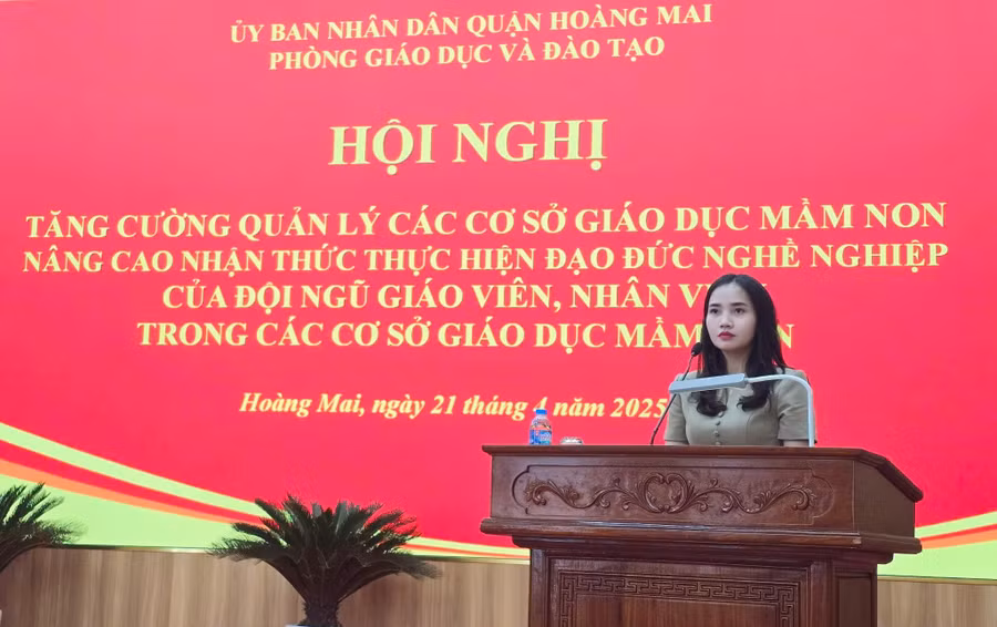 hoi-nghi-1.jpg