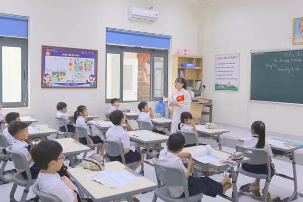 Chất lượng giáo dục được cải thiện nhờ đổi mới phương pháp dạy học.
