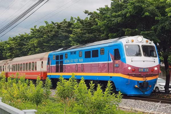 Đường sắt Việt Nam xây dựng tuyến tàu du lịch Phong Nha – Huế dự kiến đưa vào khai thác từ ngày 1/9/2026. Ảnh minh hoạ