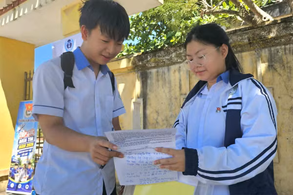 Thí sinh Quảng Trị dự thi vào lớp 10.
