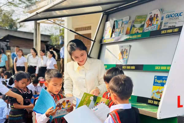 Lan tỏa và tạo động lực cho học sinh miền núi qua hoạt động đọc sách.