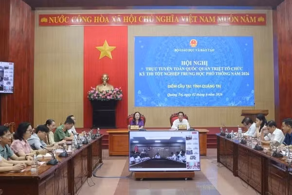 Lãnh đạo tỉnh và ngành Giáo dục tham gia họp trực tuyến về tổ chức Kỳ thi tốt nghiệp THPT.