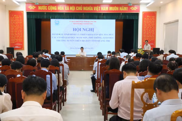 Quảng Trị tổ chức lại mạng lưới cơ sở giáo dục theo hướng tinh gọn, hiệu quả