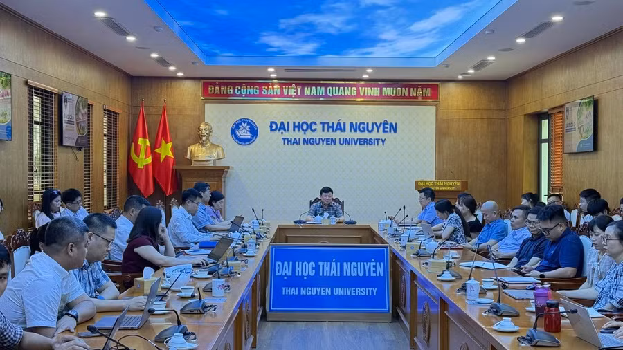 Khoa Quốc tế (ĐH Thái Nguyên) tăng tốc chuyển đổi số nâng cao chất lượng đào tạo