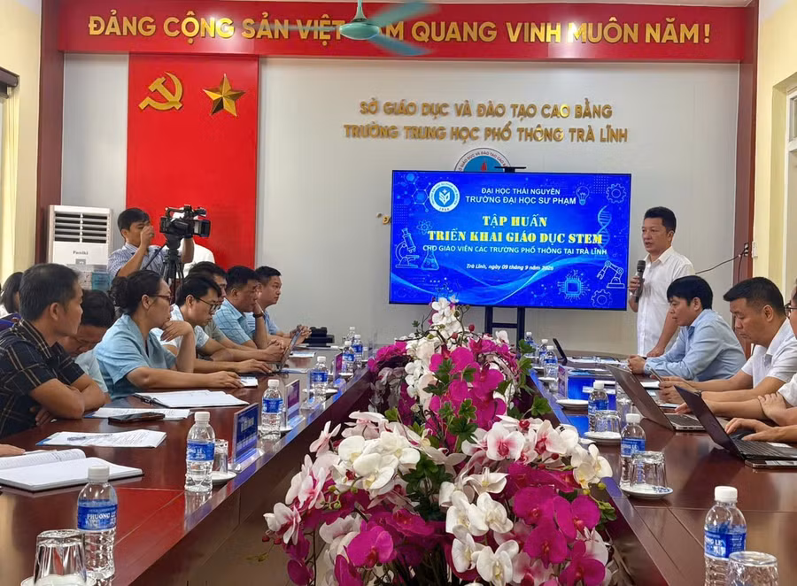 PGS.TS Nguyễn Thanh Hà, Phó Giám đốc Đại học Thái Nguyên phát biểu tại chương trình.