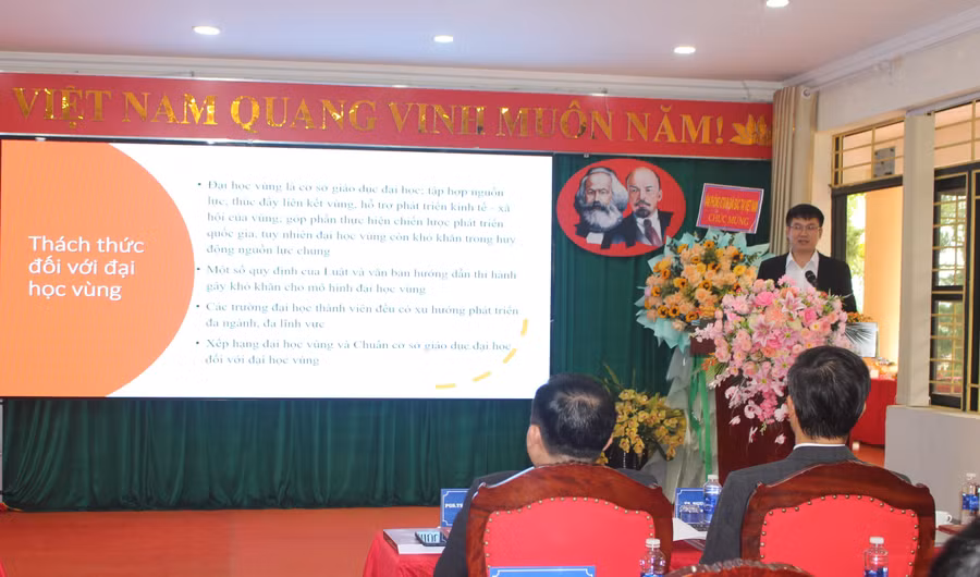 gsts-nguyen-danh-nam-truong-ban-dao-tao-va-quan-ly-nguoi-hoc-dai-hoc-thai-nguyen.jpg