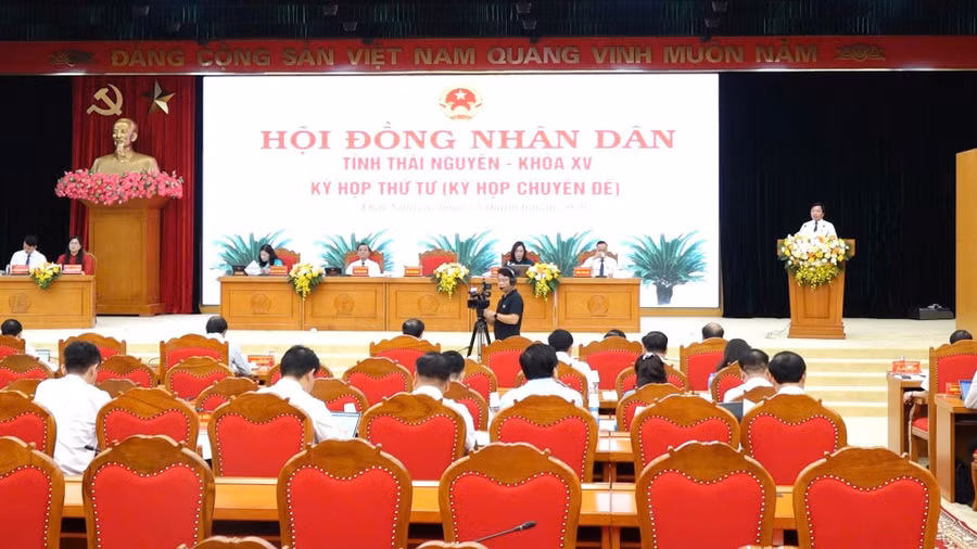 Quang cảnh kỳ họp.