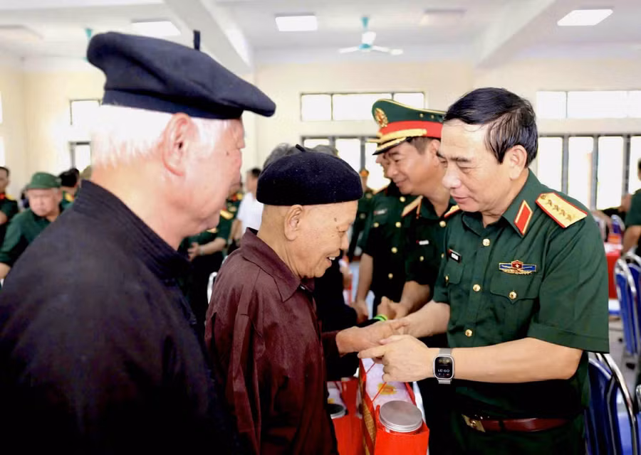 bo-truong-phan-van-giang-2.jpg