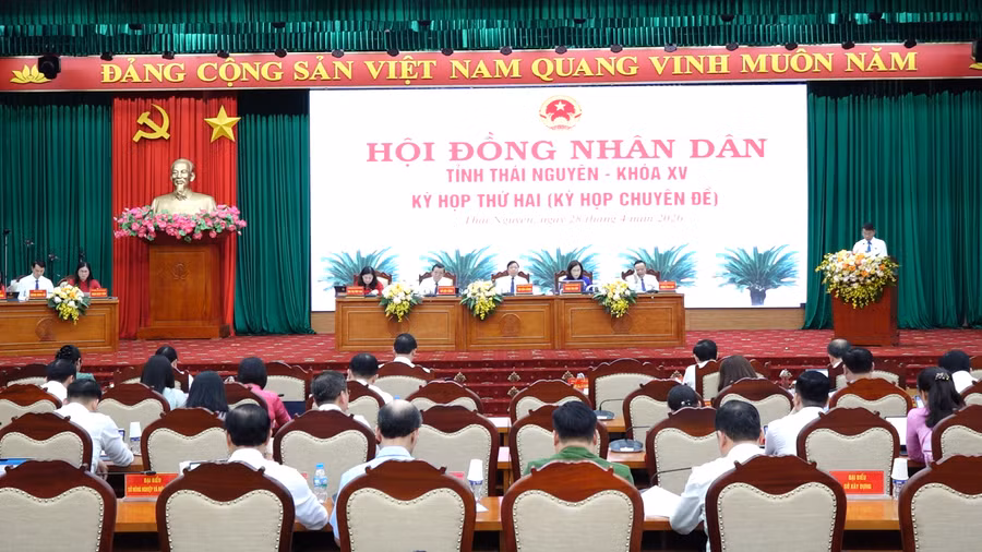 Quang cảnh kỳ họp.