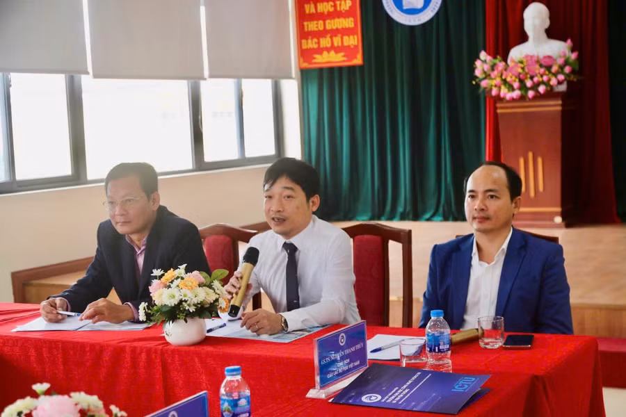 thay-nghia-6-9831.jpg