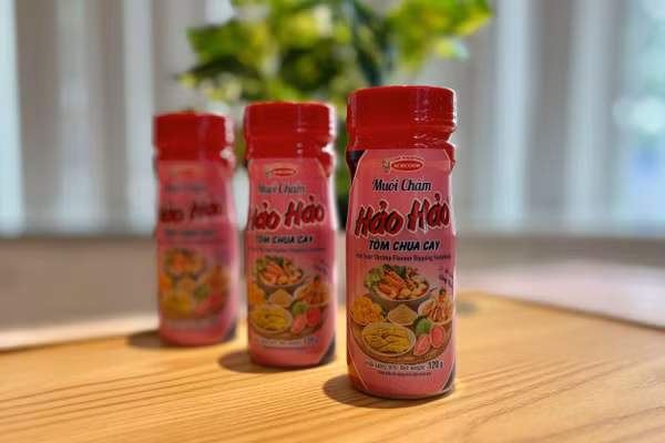 Người tiêu dùng có thể dễ dàng xác định đơn vị sản xuất, thành phần, nguồn gốc, hướng dẫn sử dụng và kênh phân phối chính thức.
