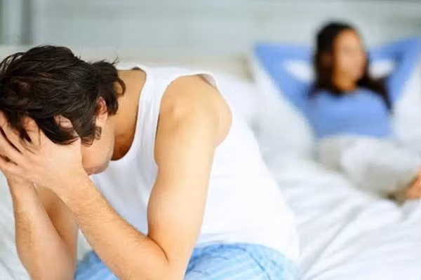 Nam giới gặp vấn đề khi "thả" mãi nhưng không có con. (Ảnh: ITN)