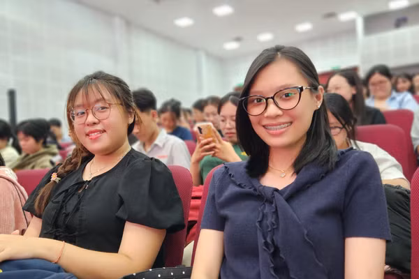 Sinh viên Trường Đại học Văn hóa TPHCM tham dự sự kiện. 