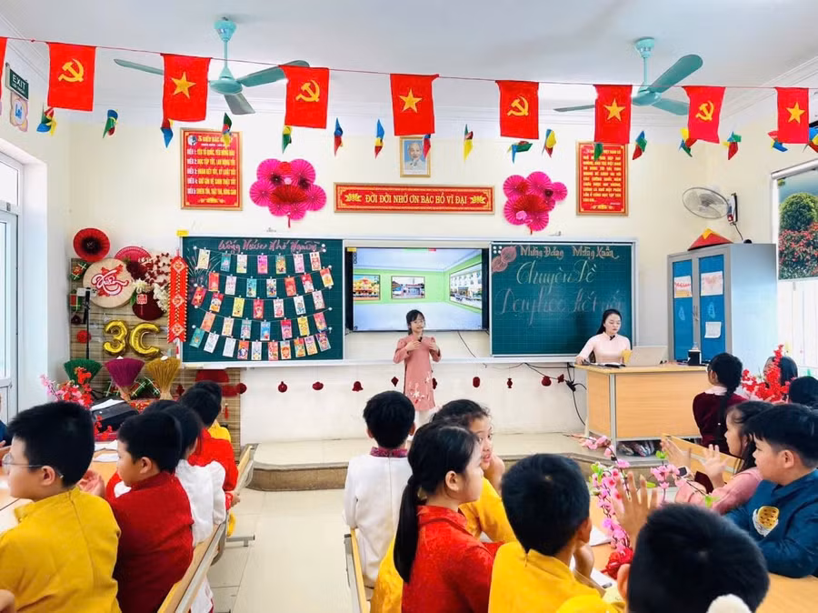 Tiết học kết nối liên trường - khám phá quê hương do giáo viên Trường Tiểu học Thành Vinh 4 (Thành Vinh, Nghệ An) triển khai. Ảnh: NTCC
