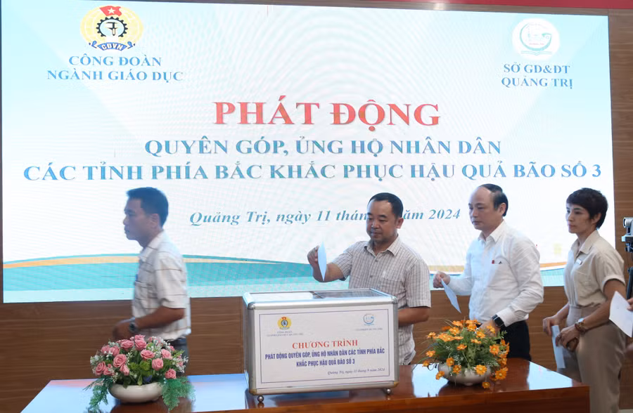 ung-ho-nhan-dan-phia-Bac-4.JPG