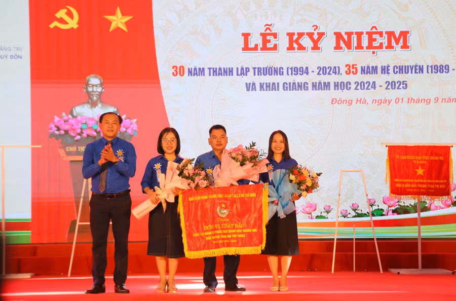 le-quy-don-10.JPG
