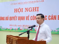 Chủ tịch UBND tỉnh Đỗ Hữu Huy. (Ảnh: Thế Hùng)