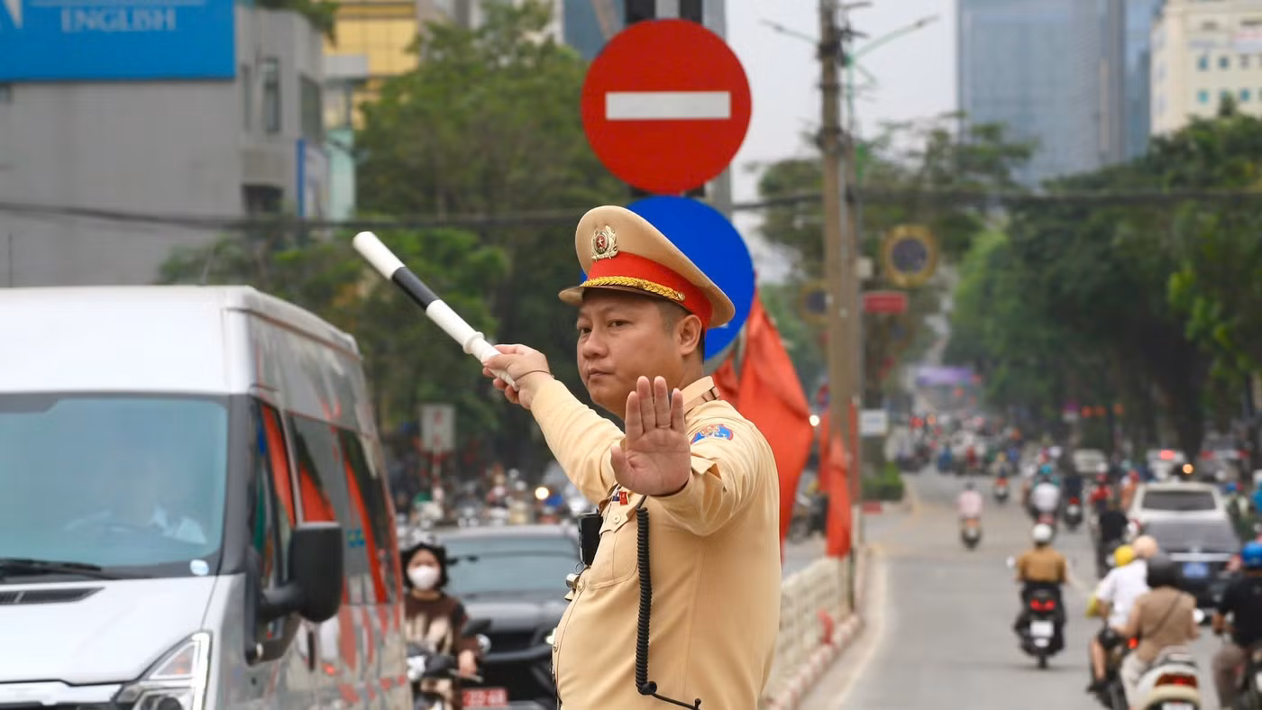 Cảnh sát phân luồng giao thông. (Ảnh minh họa)