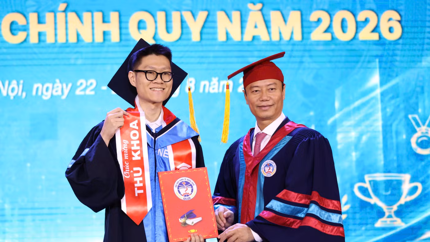 Thủ khoa Kiểm toán ĐH Kinh tế Quốc dân và hành trình không ngừng học hỏi