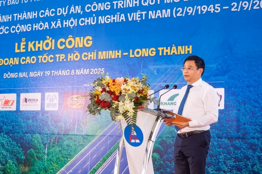 bo-truong-bo-tai-chinh-nguyen-van-thang.png