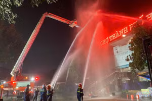 Diễn tập phòng cháy, cứu nạn tại chợ lớn nhất Hà Tĩnh
