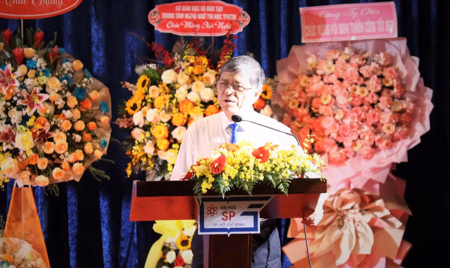 choi-the-thao.jpg