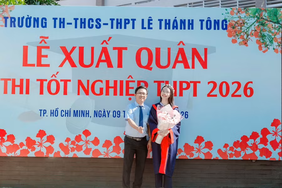 thu-khoa-toan-quoc-3799.png