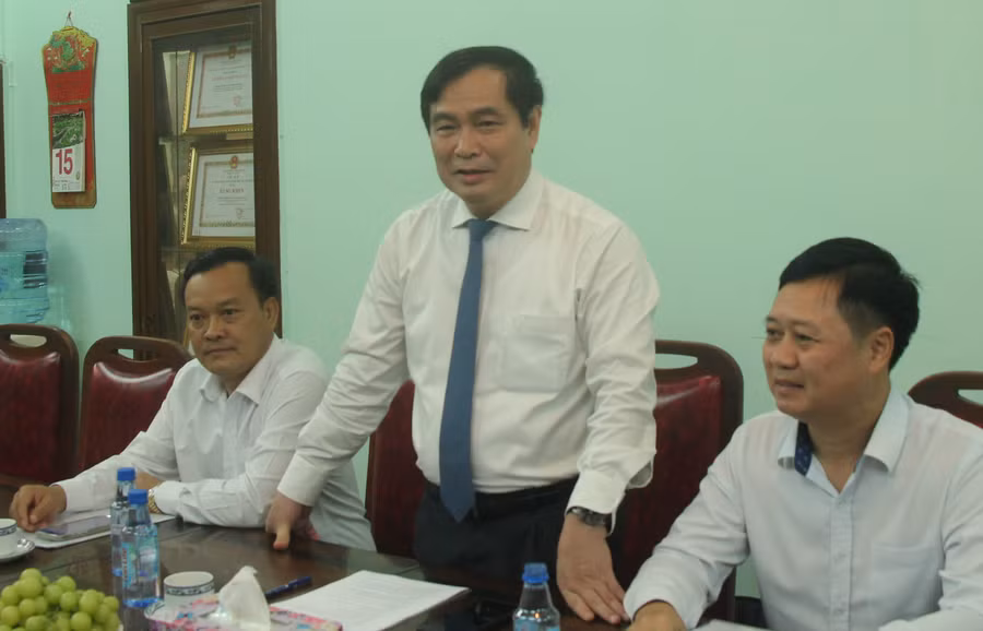 chuc-mung-ngay-20-11.jpg