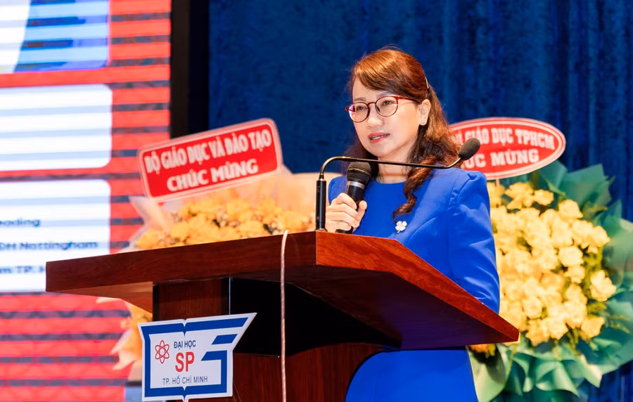 tap-huan-tieng-anh-1-2303.jpg