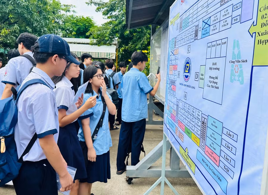 Học sinh TPHCM tham gia kỳ thi tuyển sinh lớp 10 năm 2026.