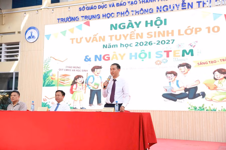 ngay-hoi-stem-1.jpg