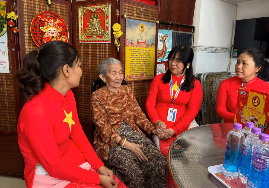 truong-hoc-to-chuc-cac-hoat-dong-chao-mung-ky-niem-80-nam-thanh-lap-quan-doi-nhan-dan-viet-nam-1.jpg