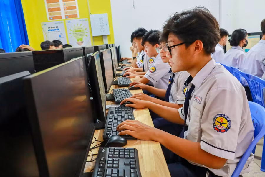 Giờ học của học sinh Trường THPT Bình Tân (phường Bình Tân, TPHCM).