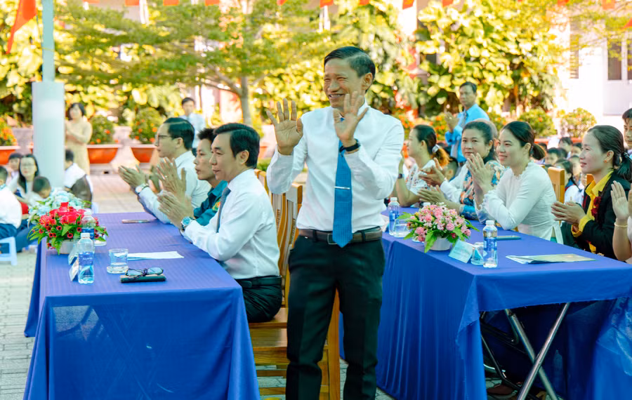 day-hoc-2-buoi-ngay-1.jpg