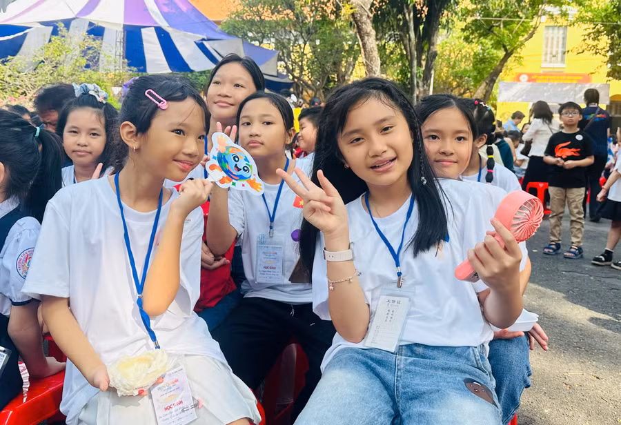 ngay-hoi-phap-ngu-1.jpg