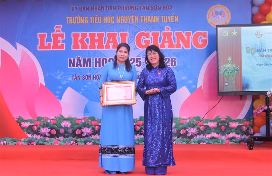 khai-giang-nam-hoc-moi-6-4405.jpg