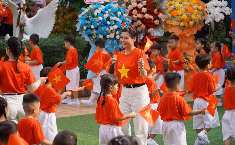 dieu-binh-dieu-hanh-ngay-30-4-5.jpg