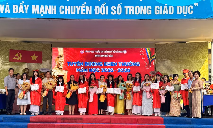 le-gio-to-hung-vuong-3.jpg