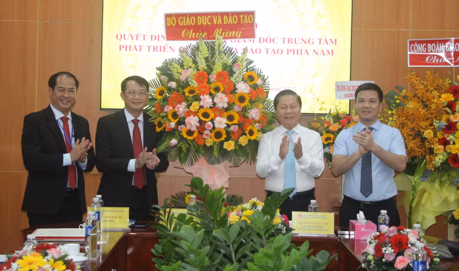 thu-truong-lam-viec-tai-tphcm-1.jpg