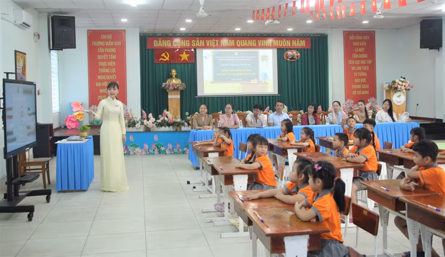 lop-hoc-gia-dinh-4.jpg