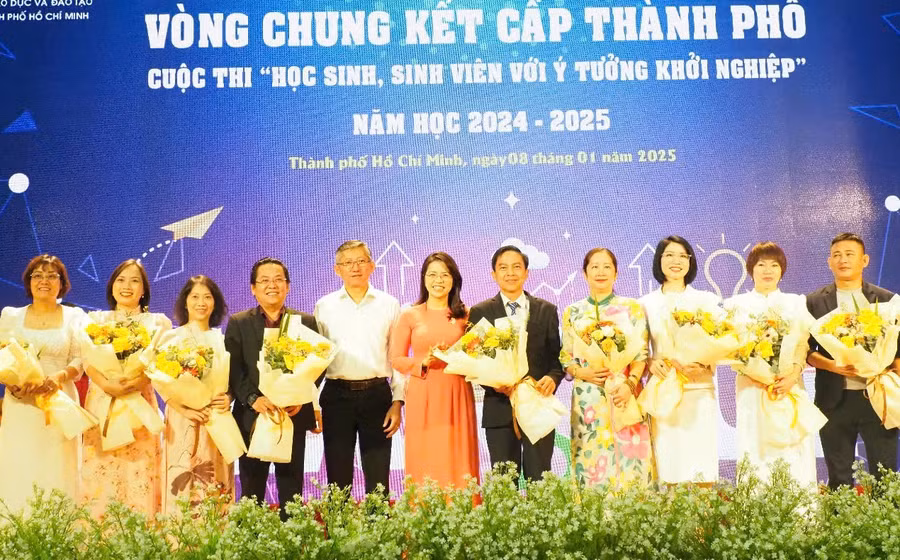 chung-ket-hoc-sinh-sinh-vien-voi-y-tuong-khoi-nghiep-1.jpg